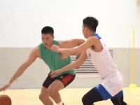 开云体育网页版-强度拉满！广东男篮分享队员全场5v5训练片段